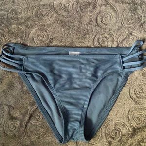 Bikini bottoms